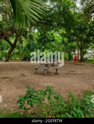 Parco pubblico urbano, noto come campo de São Bento, chiuso e senza persone a causa del blocco decretato durante la pandemia COVID-19 Foto Stock