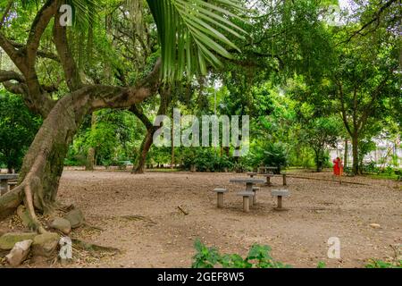 Parco pubblico urbano, noto come campo de São Bento, chiuso e senza persone a causa del blocco decretato durante la pandemia COVID-19 Foto Stock