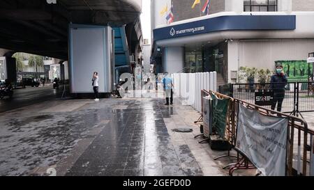 Area commerciale di Siam Square durante la Soft Opening dopo il primo blocco Pandemic Foto Stock