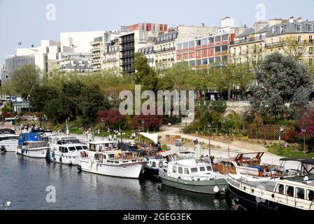 Parigi (Francia): Lago artificiale di lÕarsenalÓ nel Òbassin circondario (distretto) Foto Stock