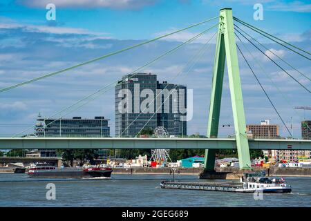 Reno vicino Colonia, Deutzer Ufer, edificio Lanxess, Severinsbrücke, Colonia, NRW, Germania, Foto Stock