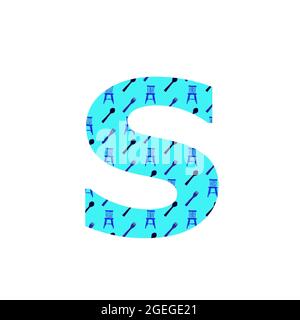 Lettera S dell'alfabeto, fatta con un motivo di cucchiai, forchette e sedie da cucina, con sfondo blu, isolato su sfondo bianco Foto Stock