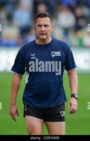 Leeds, Inghilterra - 19 agosto 2021 - Recheree ben Thaler durante la Rugby League Betfred Super League Leeds Rhinos vs Huddersfield Giants allo stadio Emerald Headingley di Leeds, Regno Unito Dean Williams Foto Stock