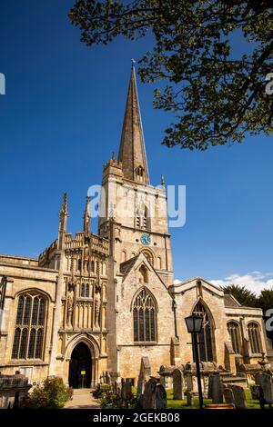 Regno Unito, Inghilterra, Oxfordshire, Burford, St John the Baptist Church Foto Stock