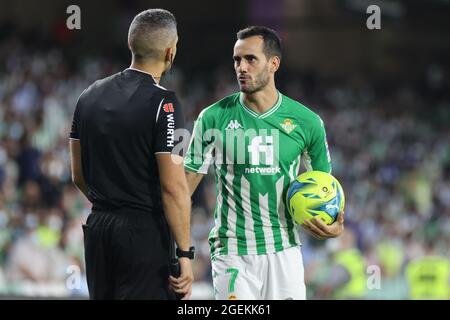 Siviglia, Spagna. 20 ago 2021. Juanmi di Real Betis durante la partita la Liga Santader tra Real Betis Balompie e Cadice CF a Benito Villamarin a Siviglia, Spagna, il 20 agosto 2021. (Credit Image: © Jose Luis Contreras/DAX via ZUMA Press Wire) Credit: ZUMA Press, Inc./Alamy Live News Foto Stock