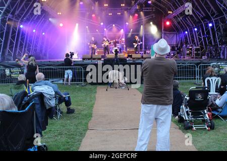 I Beatles Bootleg venerdì 20 agosto 2021 a Stansted Park, Hampshire, Inghilterra. Foto Stock