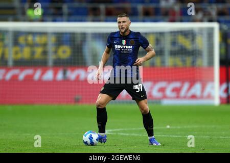 Milano Skriniar del FC Internazionale la Serie A match tra FC Internazionale e Genova CFC allo Stadio Giuseppe Meazza il 21 agosto 2021 a Milano. Foto Stock