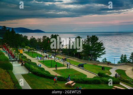 La Malbaie, Canada - Luglio 20 2021: La bella terrazza del le Manoir Richelieu Hotel a la Malbaie Foto Stock