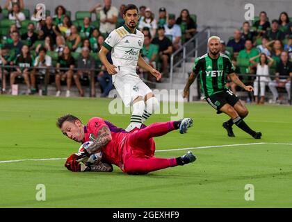 21 agosto 2021: Il portiere di Portland Timbers Steve Clark (12) fa un salvataggio durante una partita di calcio della Major League tra Austin FC e Portland Timbers il 21 agosto 2021 ad Austin, Texas. (Credit Image: © Scott Coleman/ZUMA Press Wire) Foto Stock