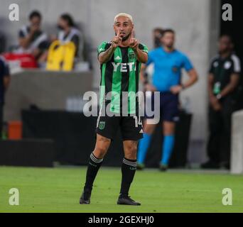 21 agosto 2021: Austin FC Forward Diego Fagundez (14) gestisce i suoi compagni di squadra durante una partita di calcio della Major League tra Austin FC e i Portland Timbers il 21 agosto 2021 ad Austin, Texas. (Credit Image: © Scott Coleman/ZUMA Press Wire) Foto Stock