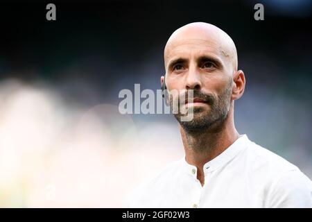 Milano, Italia. 21 agosto 2021. Borja Valero è visto prima della Serie UNA partita di calcio tra FC Internazionale e Genova CFC. Credit: Nicolò campo/Alamy Live News Foto Stock