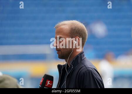 08/22/2021, PreZero-Arena, Sinsheim, GER, 1.FBL, TSG 1899 Hoffenheim vs Union Berlin, le normative DFL vietano l'uso di fotografie come sequenze di immagini e / o quasi-video. Nella vettura di foto Sebastian Hoeness (Hoffenheim) Foto Stock