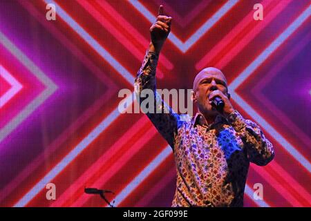 Non esclusiva: Jimmy Somerville, Rewind Festival South, Henley-on-Thames, Regno Unito, 21 agosto 2021, Foto di Richard Goldschmidt Foto Stock