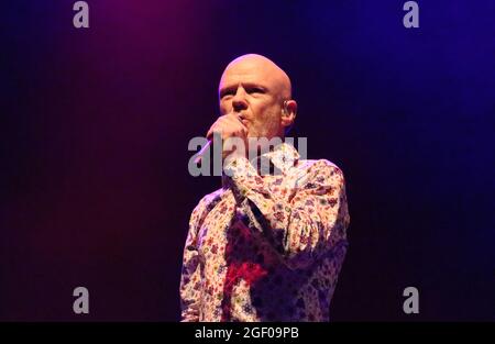 Non esclusiva: Jimmy Somerville, Rewind Festival South, Henley-on-Thames, Regno Unito, 21 agosto 2021, Foto di Richard Goldschmidt Foto Stock