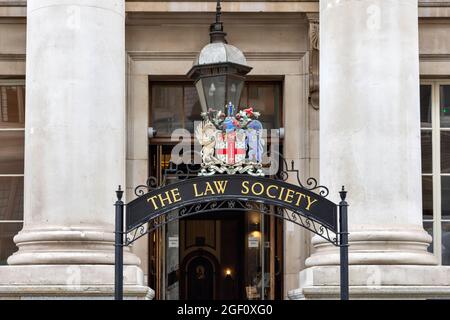 LONDRA LA SOCIETÀ DI LEGGE COSTRUIRE 113 CHANCERY CORSIA E ARALDICA O STEMMA Foto Stock