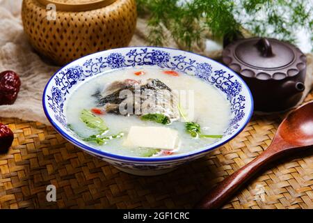 Zuppa di fagioli di cagliata carpa crociana Foto Stock