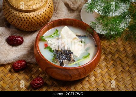 Zuppa di fagioli di cagliata carpa crociana Foto Stock