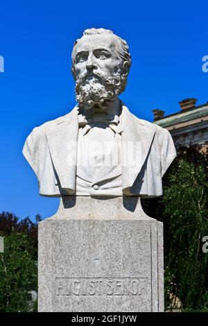 Busto di romanziere croato August Senoa (1838-1881) a Zagabria, Croazia Foto Stock