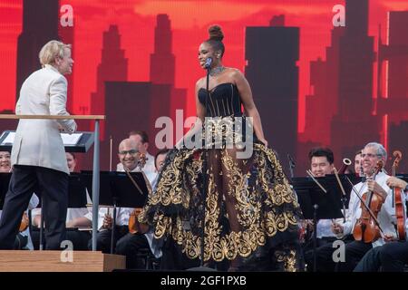 New York, Stati Uniti. 21 Agosto 2021. Il cantante Jennifer Hudson suona durante il "We Love NYC: The Homecoming Concert" al Great Lawn in Central Park, New York City. Credit: SOPA Images Limited/Alamy Live News Foto Stock