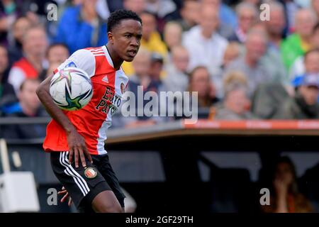 ROTTERDAM, PAESI BASSI - AGOSTO 22: Luis Sinisterra di Feyenoord durante la partita olandese Eredivie tra Feyenoord e le aquile Passi pure al Kuip il 22 Agosto 2021 a Rotterdam, Paesi Bassi (Foto di Dennis Bresser/Orange Pictures) Foto Stock