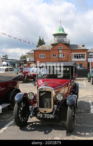 Austin Clifton 12/4 Tourer (1927), Summer Classic Gathering, Brooklands Museum, Weybridge, Surrey, Inghilterra, Regno Unito, Europa Foto Stock