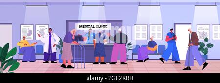 pazienti anziani che visitano l'ufficio medico della clinica femminile receptionist che fornisce le informazioni per la gente anziana al banco di ricevimento Illustrazione Vettoriale