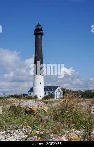 Saare, Estonia - 14 agosto 2021: Il faro Sorve sull'isola di Saaremaa Foto Stock