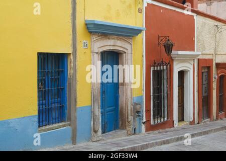 Guanajuato, Messico: Città storica di Guanajuato, Porte e finestre, Provincia di Guanajuato, Messico Foto Stock