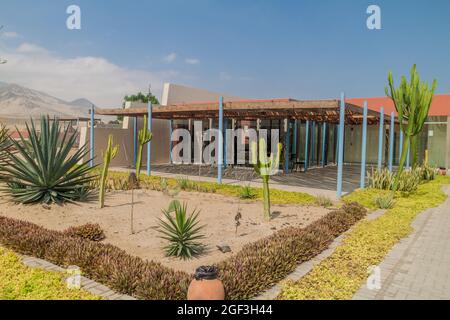 Museo presso il sito archeologico Huaca del Sol y de la Luna (Tempio del Sole e della Luna) a Trujillo, Perù. Il sito è stato costruito nel periodo Moche. Foto Stock