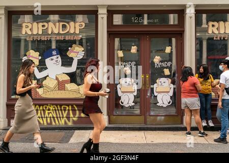 Pop-up store per Ripndip, un'azienda di abbigliamento streetwear, a Soho a New York sabato 14 agosto 2021. (© Richard B. Levine) Foto Stock