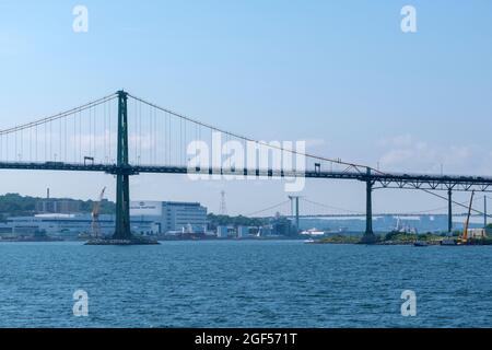 Halifax, Canada - 10 agosto 2021: Macdonald Bridge Foto Stock