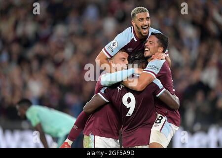 Londra, Regno Unito. 23 Agosto 2021. 23 agosto il London Stadium, Stratford London West Ham festeggia il quarto gol segnato da Michail Antonio durante la partita West Ham vs Leicester City Premier League al London Stadium. Credit: MARTIN DALTON/Alamy Live News Foto Stock
