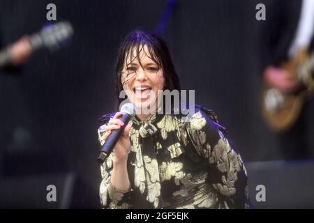 SEDGEFIELD, REGNO UNITO. 22 AGOSTO. Imelda maggio sul palco durante l'evento Hardwick Live durante l'evento Hardwick Live a Sedgefield, County Durham sabato 22 agosto 2021 (Credit: Tom Collins | MI News) Credit: MI News & Sport /Alamy Live News Foto Stock