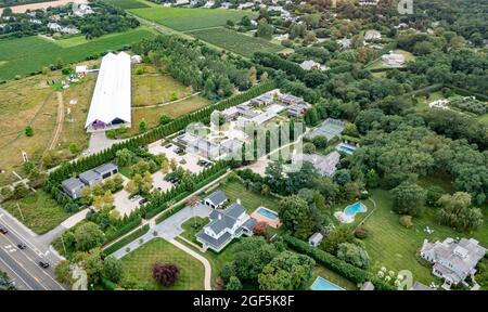 Vista aerea del Parrish Museum e della zona circostante Foto Stock