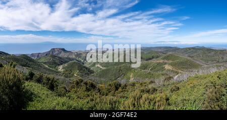 La Gomera - vista panoramica da Garajonay sul paesaggio con Fortaleza Foto Stock