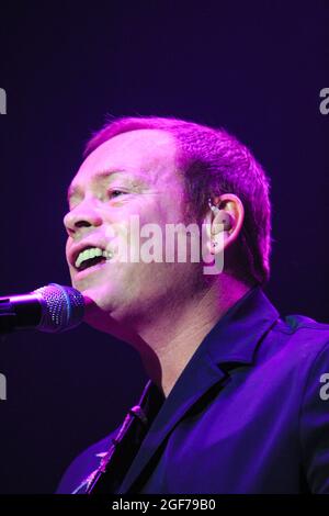 UB40 Concerto, Wembley Arena Londra, 9 novembre 2001- Lead Singer Ali Campbell Foto Stock