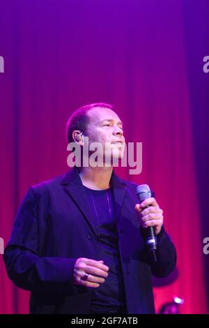 UB40 Concerto, Wembley Arena Londra, 9 novembre 2001- Lead Singer Ali Campbell Foto Stock