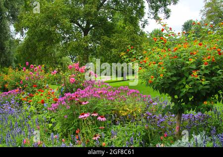 Il parco Wertwiesen a Heilbronn, Germania, Europa Foto Stock