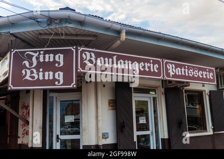 ST LAURENT DU MARONI, GUYANA FRANCESE - 4 AGOSTO 2015: Boulangerie e Patisserie (panetteria) a St Laurent du Maroni, Guyana Francese. Foto Stock