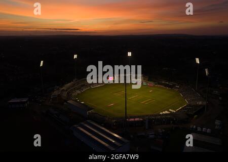 Chester le Street, Inghilterra, 24 agosto 2021. Una vista aerea del Riverside Ground a Chester le Street durante la T20 Blast Quarter Final tra Yorkshire Vikings e Sussex Sharks. Credit: Colin Edwards/Alamy Live News. Foto Stock