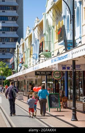 La missione spagnola architettura in stile, Nuovo Regent Street, Christchurch, Canterbury, Nuova Zelanda Foto Stock