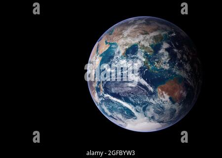 Pianeta Terra, su sfondo scuro. Elementi di questa immagine sono stati forniti dalla NASA. Foto Stock