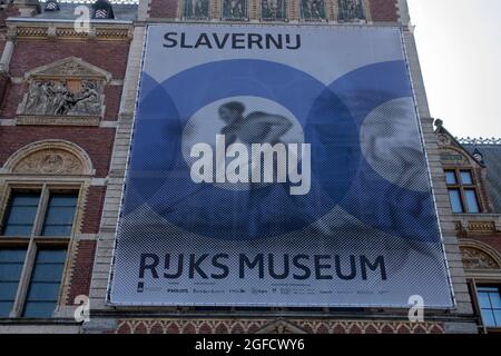 Billboard Slavery Exhibition al Rijksmuseum di Amsterdam Paesi Bassi 22-8-2021 Foto Stock