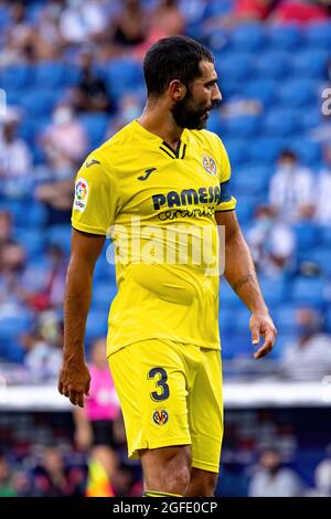 BARCELLONA - AGO 21: Raul Albiol durante la partita la Liga tra RCD Espanyol e Villarreal CF allo stadio RCDE il 21 agosto 2021 a Barcellona, S. Foto Stock