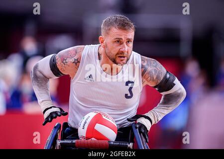 TOKYO, GIAPPONE. 25 ago 2021. Stuart Robinson della Gran Bretagna in Men's Wheelchair Basketball GBR vs CAN durante i Giochi Paralimpici di Tokyo 2020 allo Stadio Nazionale di Yoyogi mercoledì 25 agosto 2021 a TOKYO, GIAPPONE. Credit: Taka G Wu/Alamy Live News Foto Stock