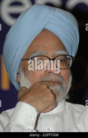 Manmohan Singh economista, accademico e politico che ha servito come tredicesimo primo ministro indiano dal 2004 al 2014. Un membro della Natia indiana Foto Stock