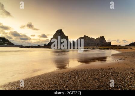 Foto lunga della spiaggia di ondarroa Foto Stock