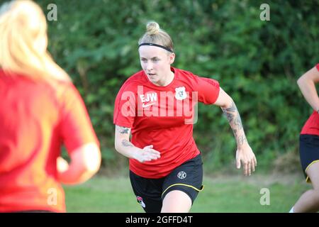 Verwood, Regno Unito. 25 agosto 2021. Durante la partita della Womens National League tra AFC Bournemouth e Southampton Women FC al Potterne Park di Verwood, Inghilterra Credit: SPP Sport Press Photo. /Alamy Live News Foto Stock