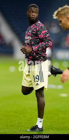 West Bromwich, Regno Unito. 25 ago 2021. Nicolas Pepe dell'Arsenal si riscalda prima della partita della Carabao Cup presso gli Hawthorns, West Bromwich. Il credito d'immagine dovrebbe leggere: Andrew Yates/Sportimage Credit: Sportimage/Alamy Live News Foto Stock