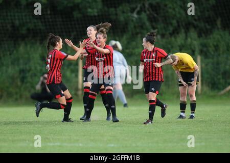 Verwood, Regno Unito. 25 agosto 2021. Durante la partita della Womens National League tra AFC Bournemouth e Southampton Women FC al Potterne Park di Verwood, Inghilterra Credit: SPP Sport Press Photo. /Alamy Live News Foto Stock
